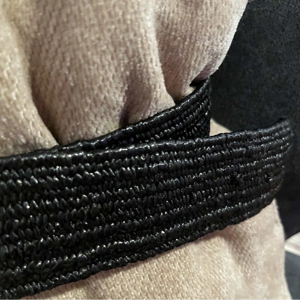 Elegant Black Woven stretch wicker Belt size 1X - Picture 5 of 14